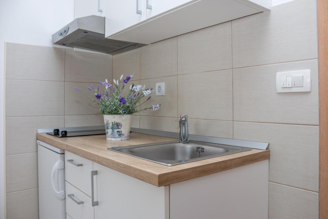 Apartment Bilalovic Zaostrog Ngoại thất bức ảnh