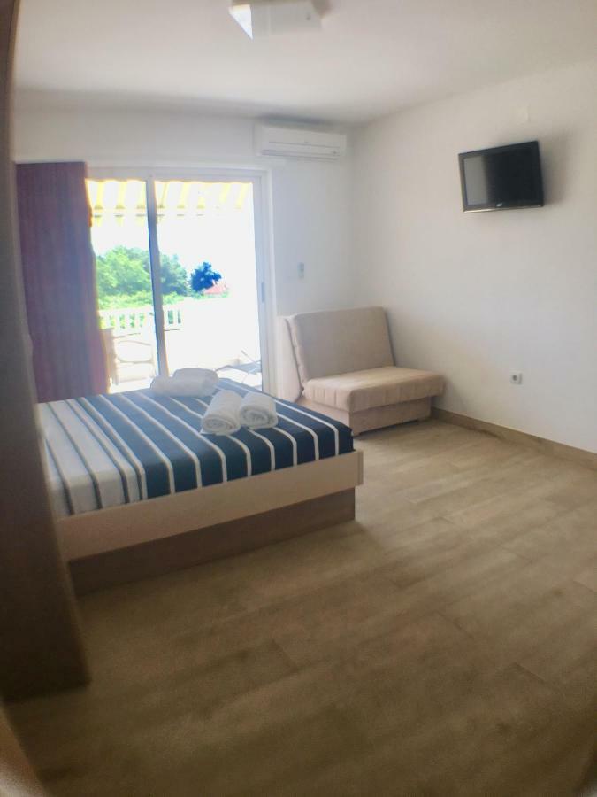 Apartment Bilalovic Zaostrog Ngoại thất bức ảnh